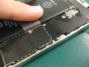 iPhone-water-Sensor-dot-620x465